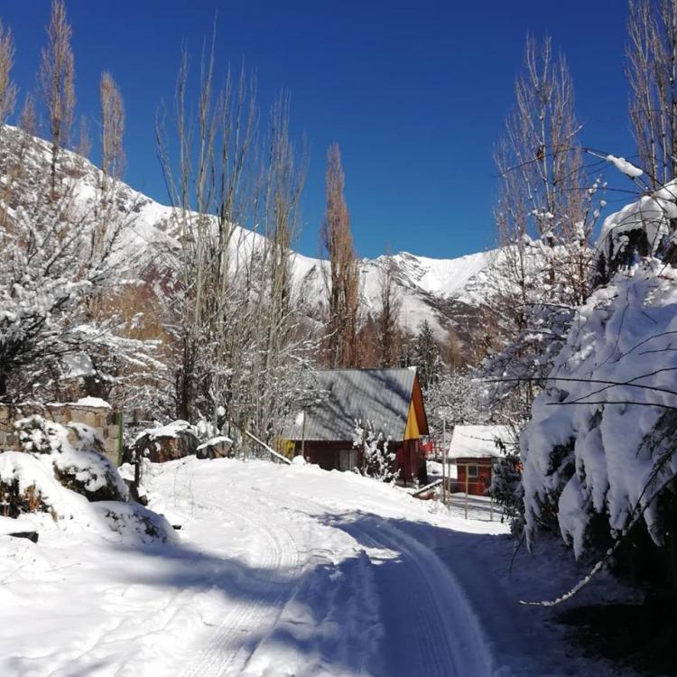 Fotografía 8 de Refugio de Montaña Cabañas Correcaminos en Cajon del Maipo, Metropolitana