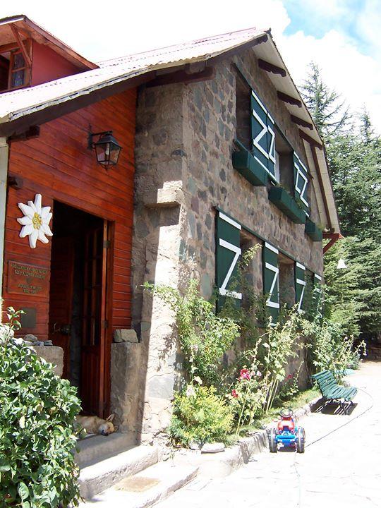 Fotografía 2 de Refugio Lo Valdes en Cajon del Maipo, Metropolitana